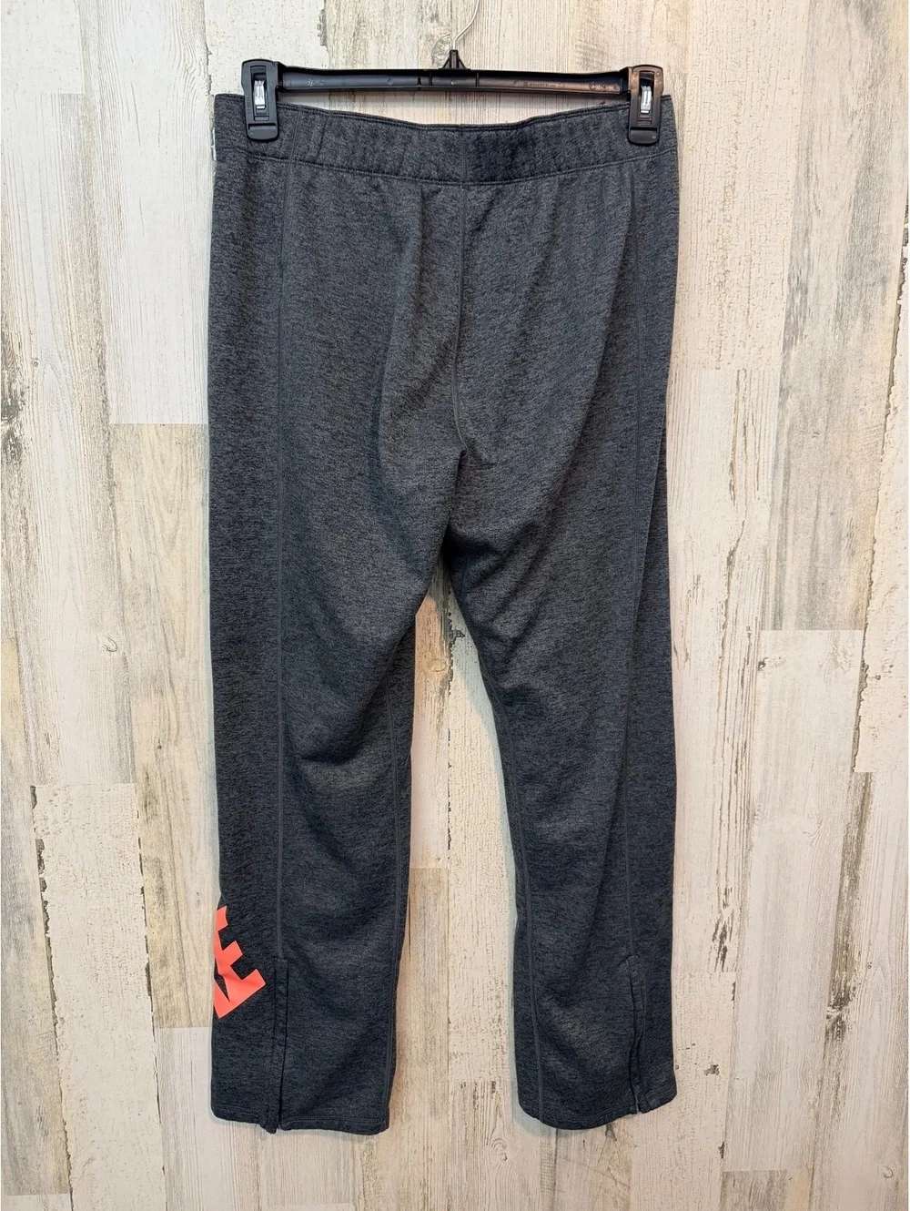 Nike Women Small Therma-Fit Sweatpants Dark Gray with Coral Logo